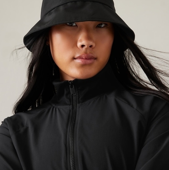 New Athleta Water Resistant Bucket Hat S/M - Picture 2 of 14